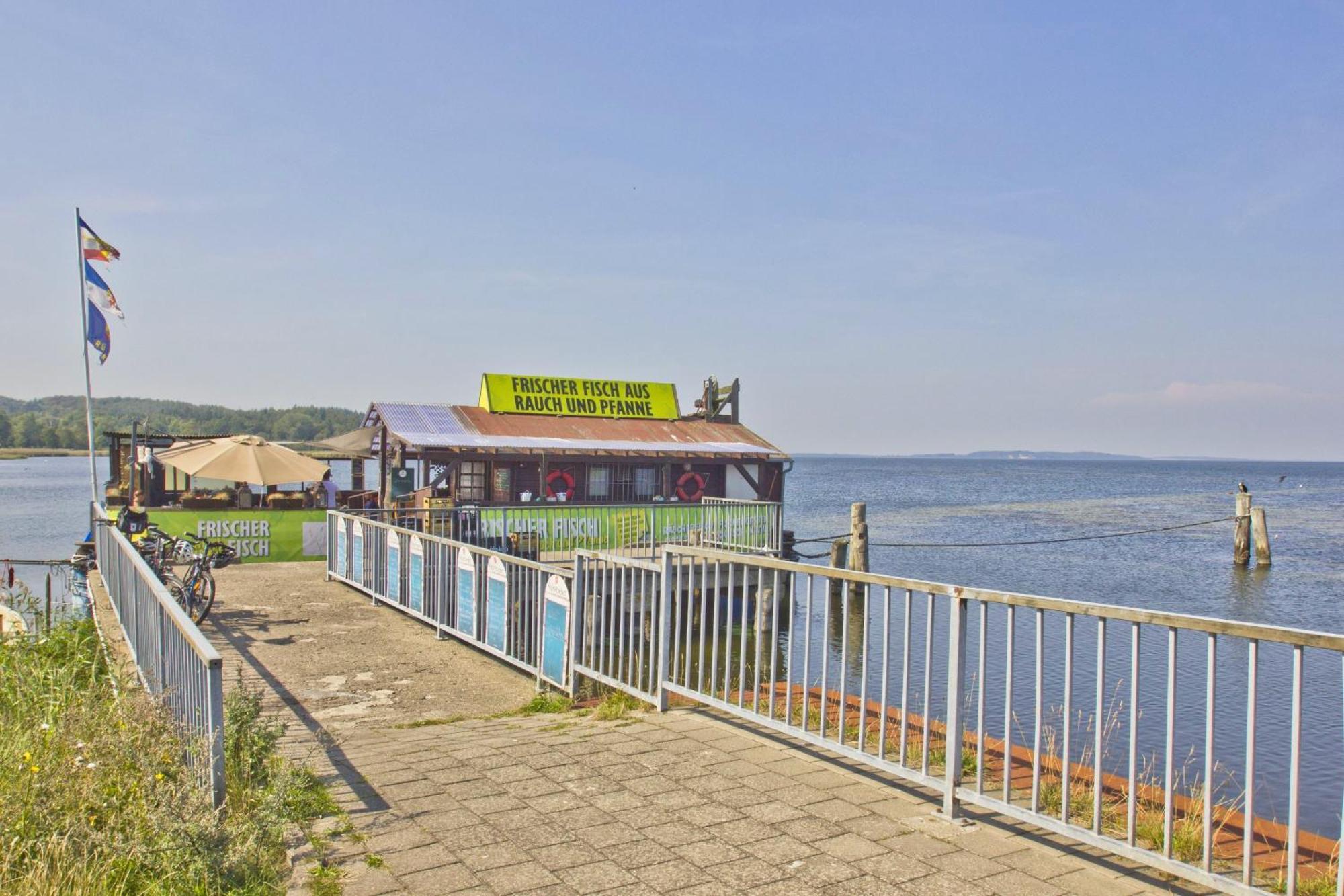 Moderne Ferienwohnung Mit Sauna Und Terrasse - Ferienresidenz Zwei Bodden 112 Lietzow Exterior photo